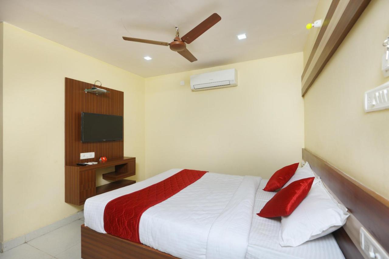 Oyo 7224 Krishna Prasad Hotel Chennai Exterior photo